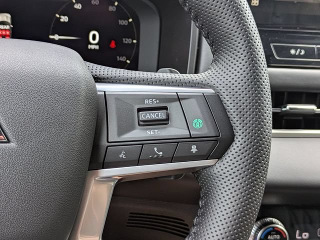 New 2026 Mitsubishi Outlander SEL Black Edition FWD image 29