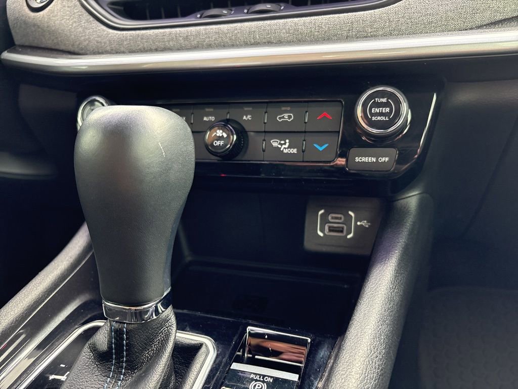 Used 2022 Jeep Compass Latitude w/ Convenience Group image 41