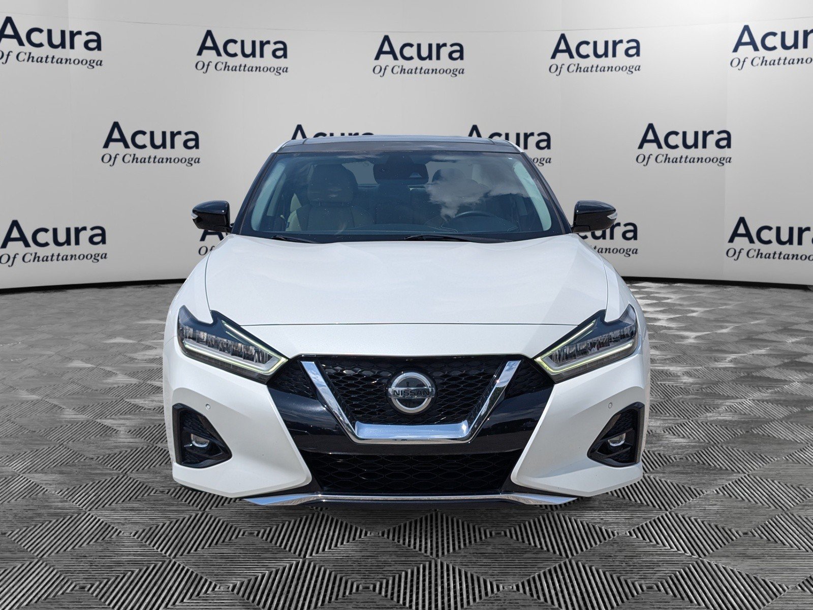 Used 2021 Nissan Maxima Platinum w/ Sport Mat Group FWD image 3