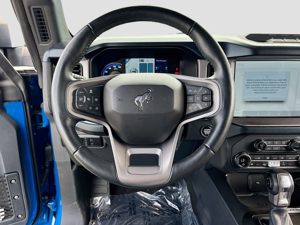 Used 2023 Ford Bronco Outer Banks w/ Sasquatch Package AWD/4WD image 11