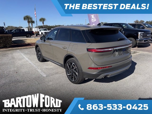 Used 2025 Lincoln Corsair Reserve image 7