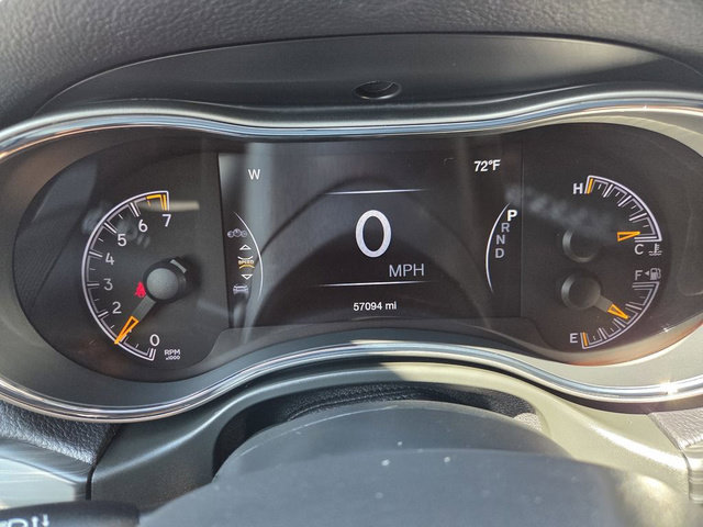 Used 2020 Jeep Grand Cherokee Limited w/ Premium Lighting Group AWD/4WD image 23