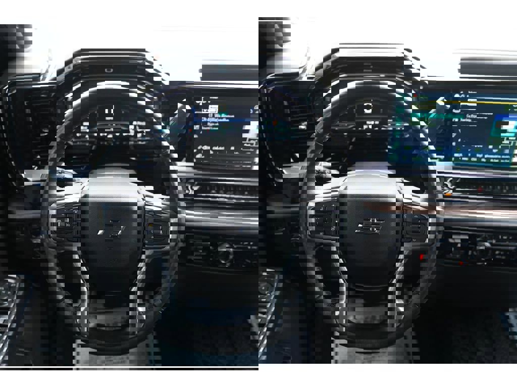 Used 2022 Chevrolet Silverado 1500 RST image 15