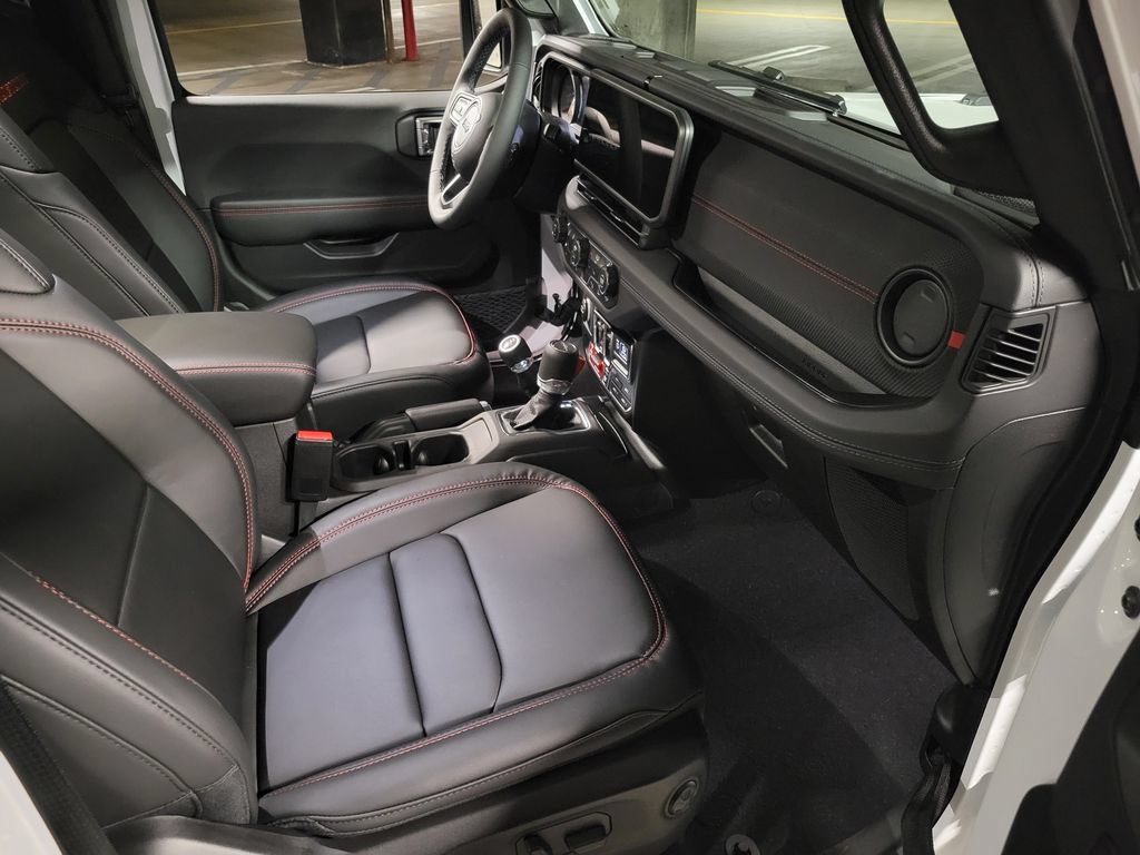 New 2026 Jeep Gladiator Rubicon AWD/4WD image 17