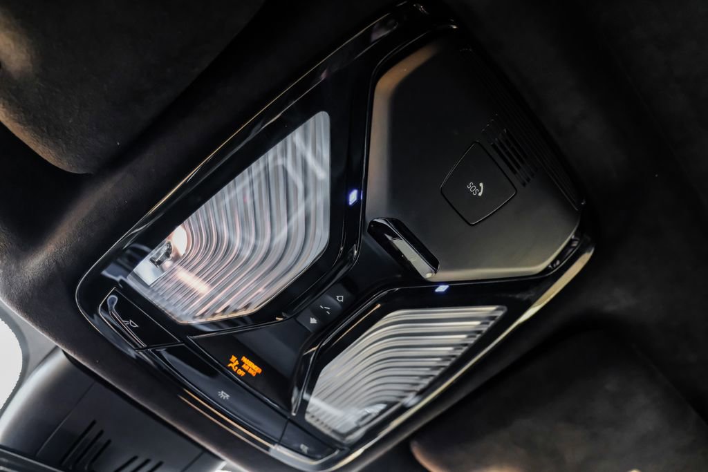 Used 2020 BMW X5 M Competition w/ Executive Package image 30