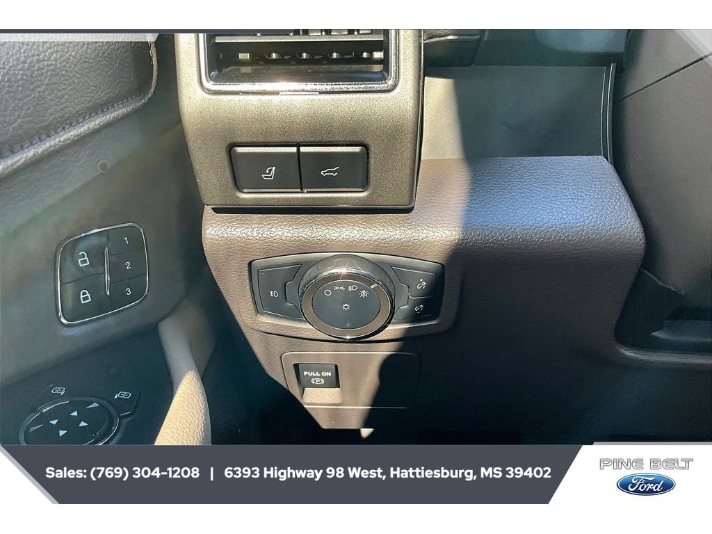 Used 2020 Ford Expedition Max XLT w/ Equipment Group 202A image 23