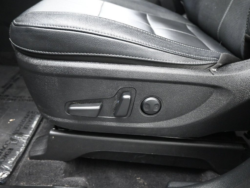 Used 2021 Kia Telluride EX w/ EX Premium Package FWD image 10