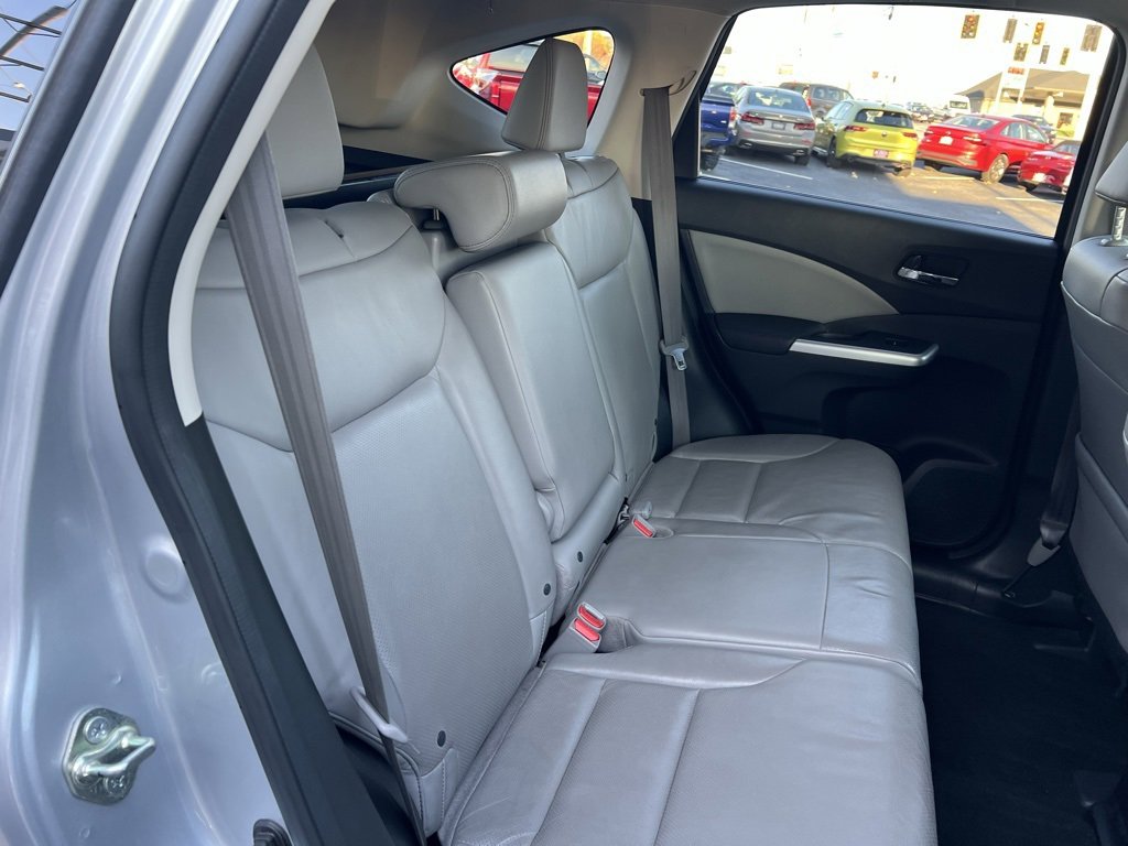 Used 2016 Honda CR-V Touring image 32