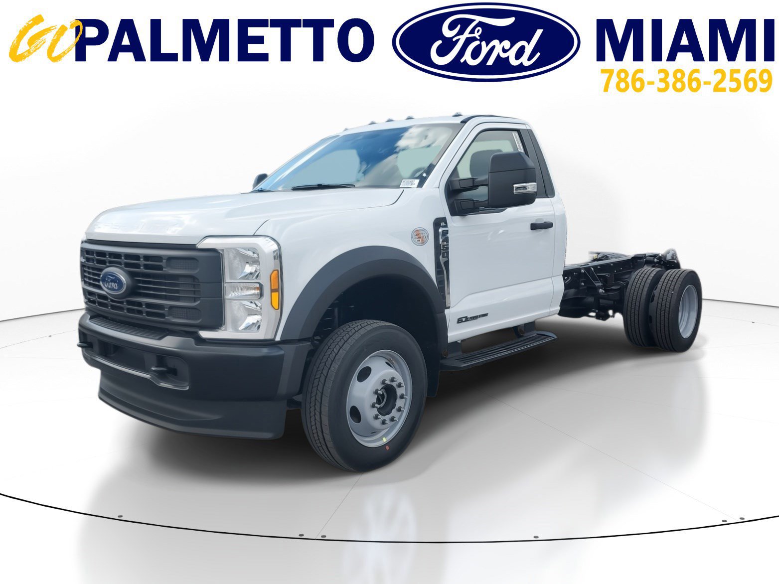 New 2024 Ford F450 XL image 3