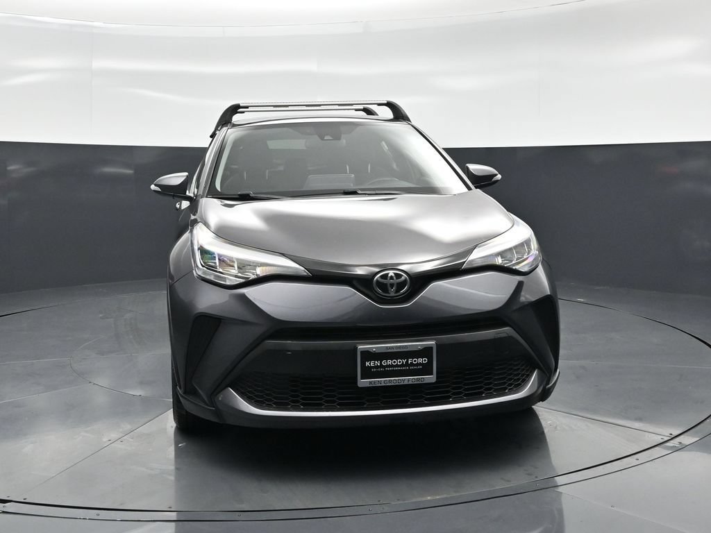 Used 2020 Toyota C-HR LE FWD image 51