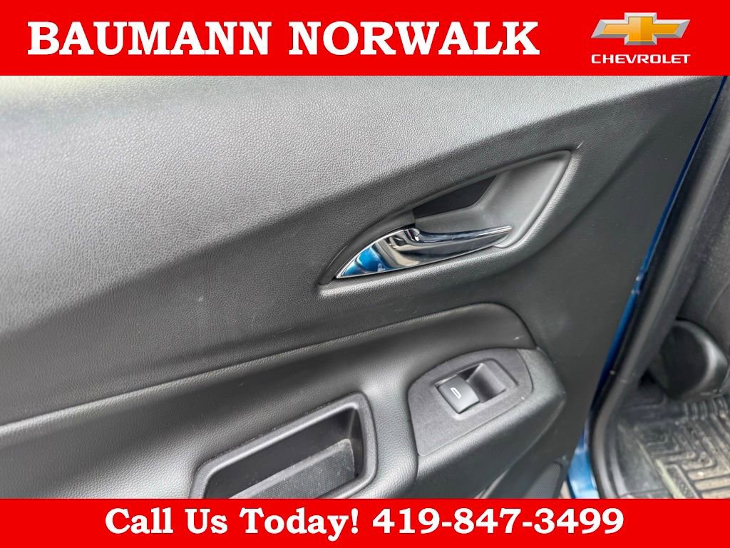 Used 2019 Chevrolet Equinox LT w/ Sun & Navigation Package image 21