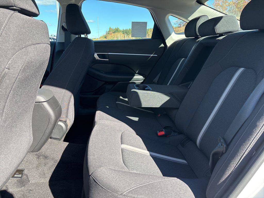 New 2025 Hyundai Sonata SEL FWD image 9