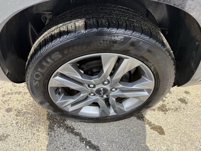 Certified 2023 Kia Seltos LX image 16