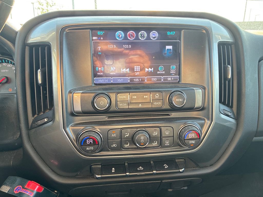 Used 2018 Chevrolet Silverado 1500 LT w/ All Star Edition image 8