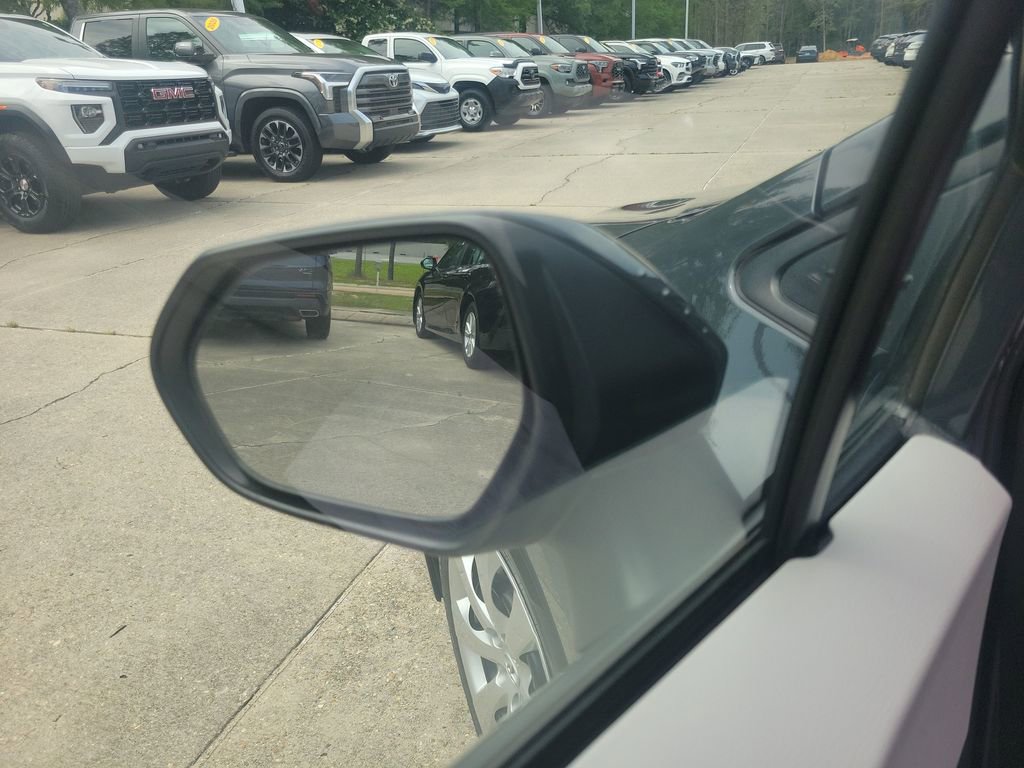 Used 2023 Toyota Corolla LE FWD image 11