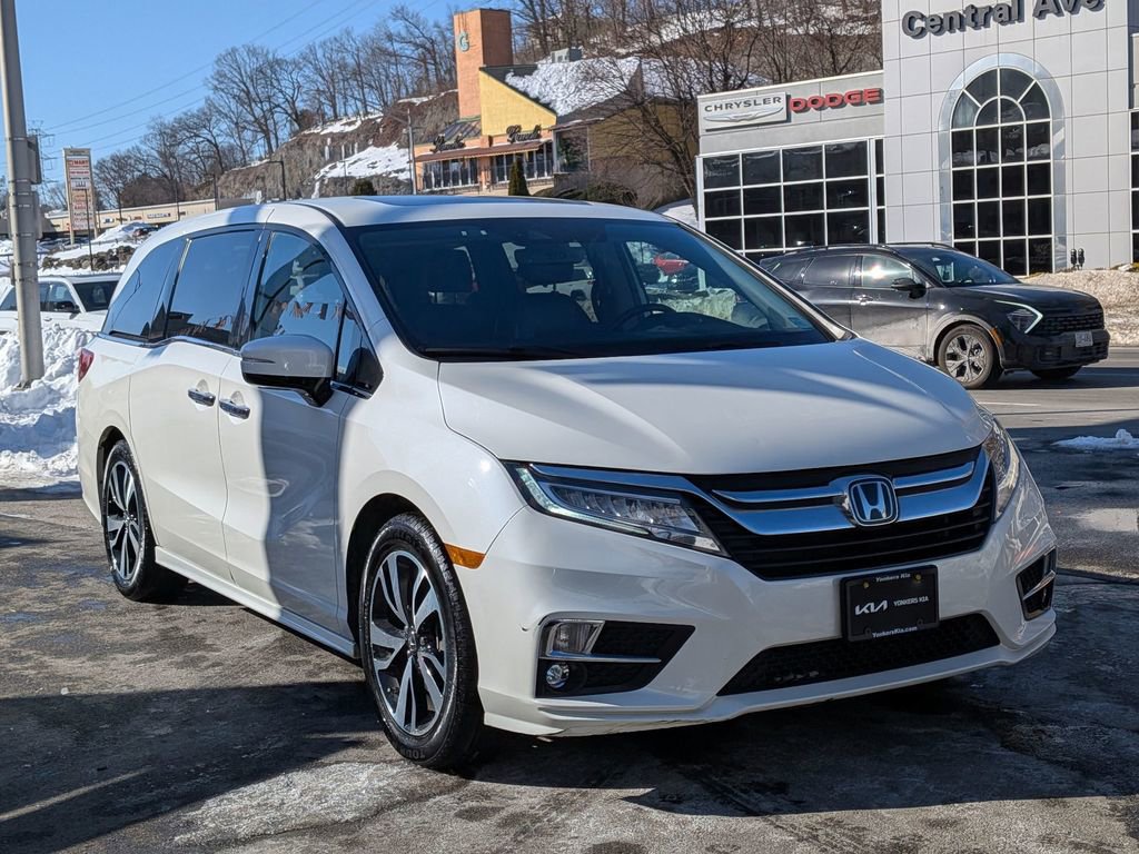 Used 2019 Honda Odyssey Elite image 4