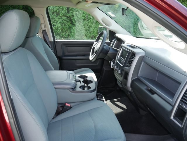 Used 2017 RAM 1500 Express AWD/4WD image 24
