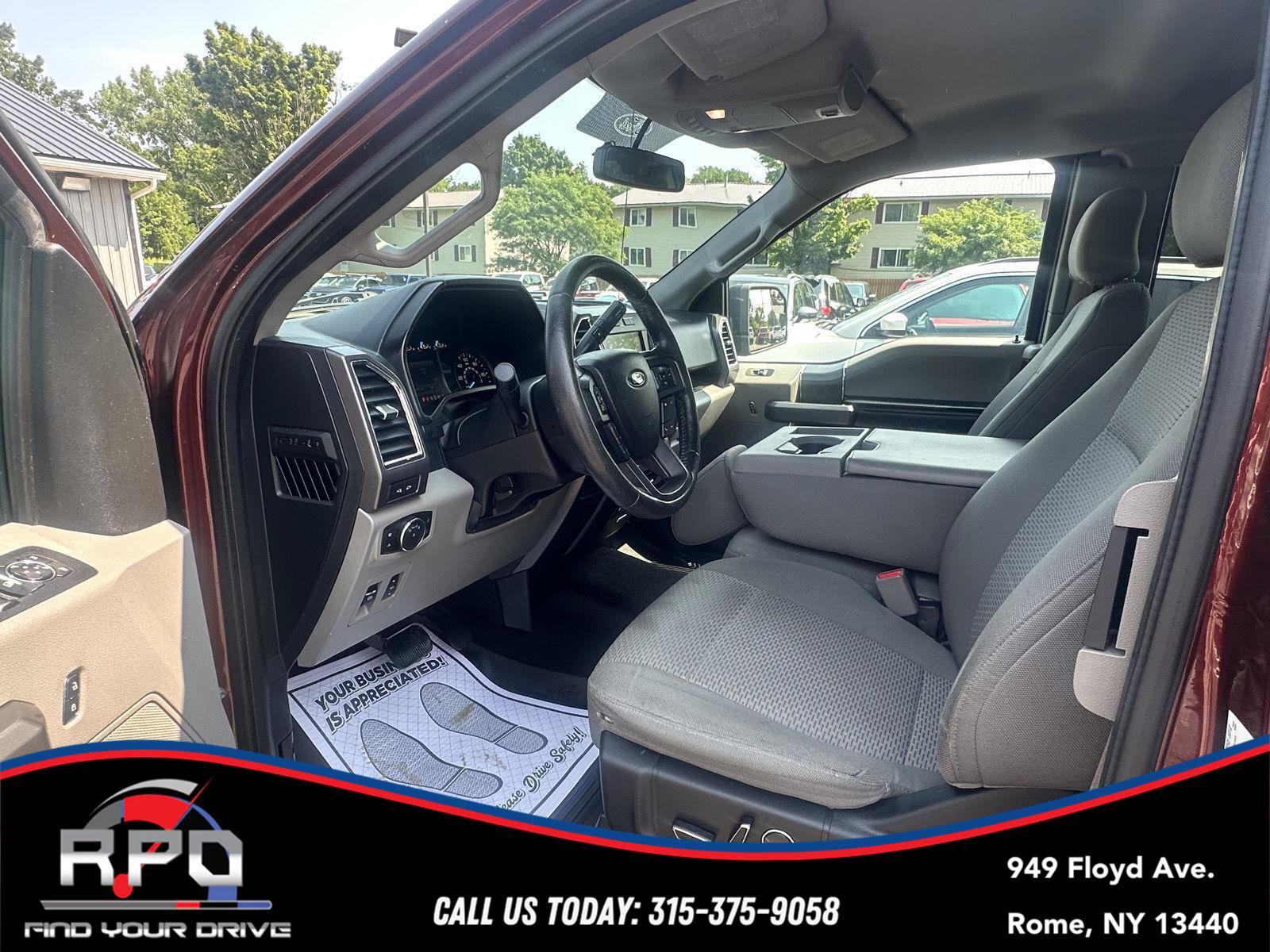Used 2016 Ford F150 XLT w/ Equipment Group 302A Luxury AWD/4WD image 22