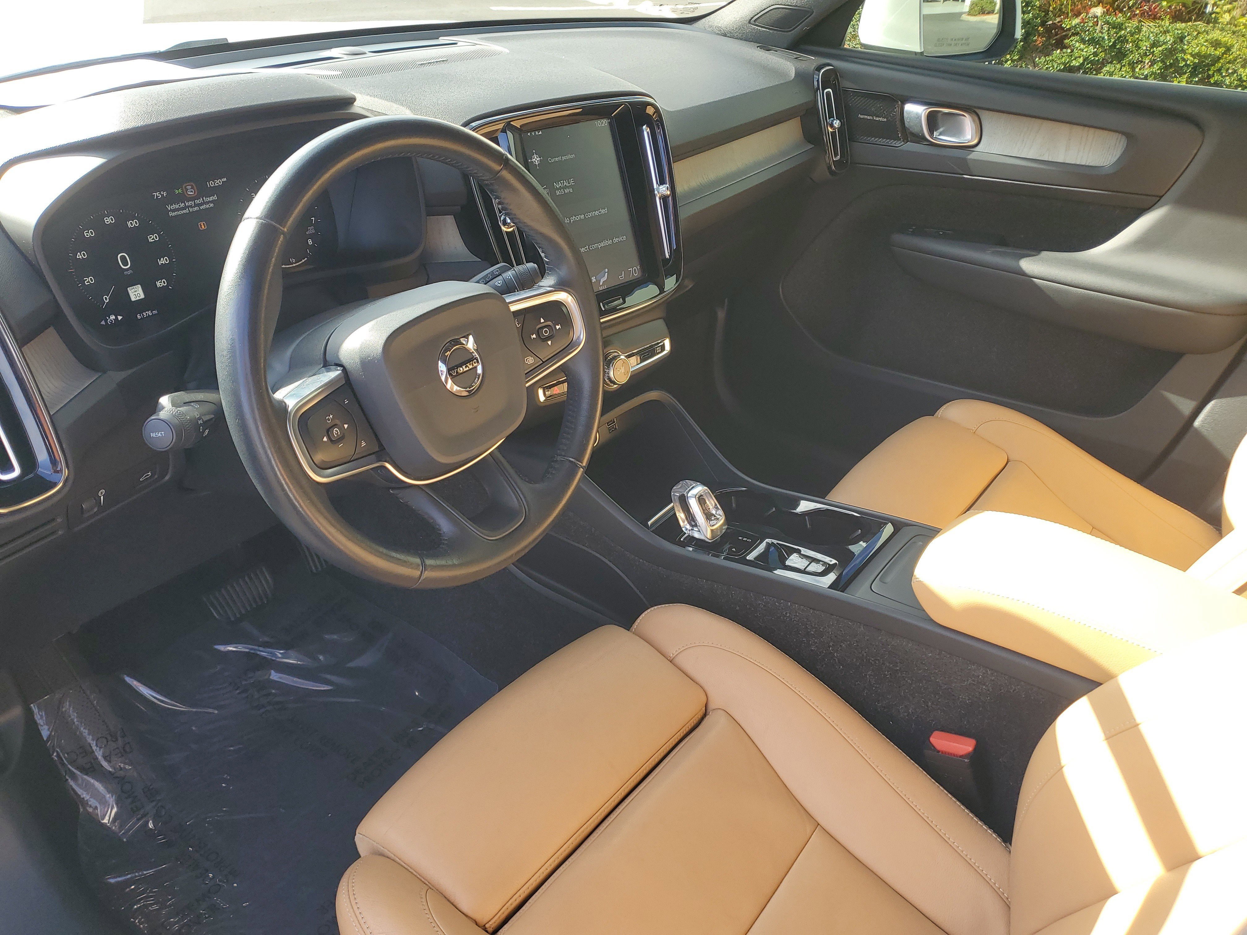 Used 2019 Volvo XC40 T5 Inscription image 22