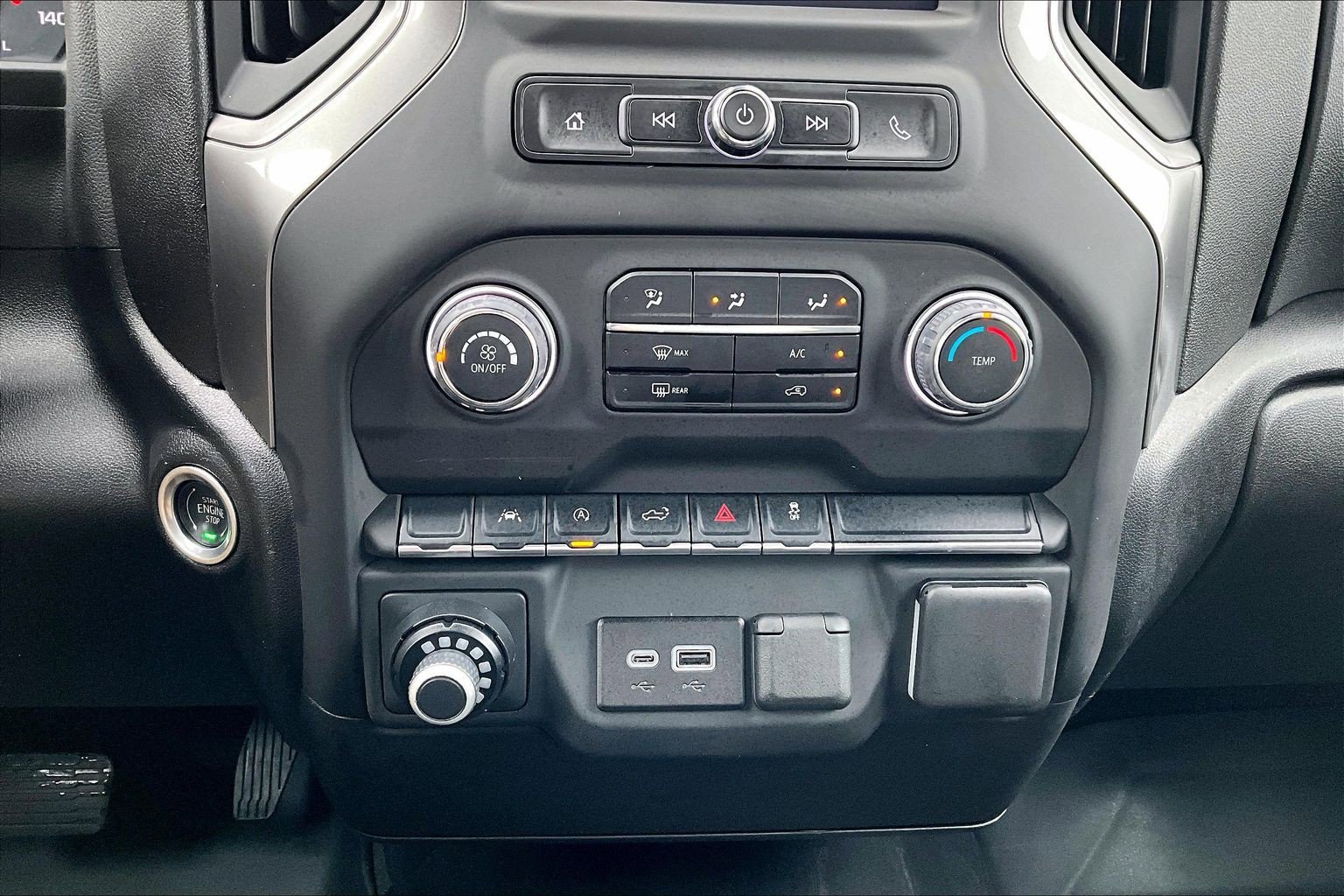 Used 2025 Chevrolet Silverado 1500 Custom AWD/4WD image 12