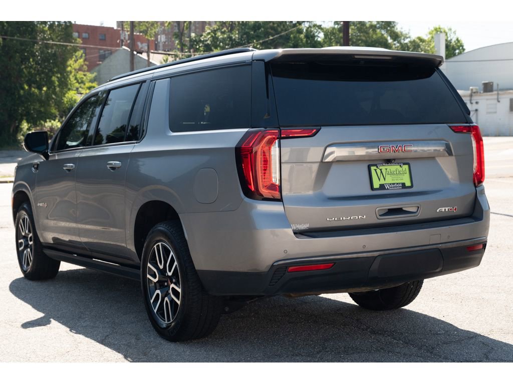 Used 2022 GMC Yukon XL AT4 AWD/4WD image 6