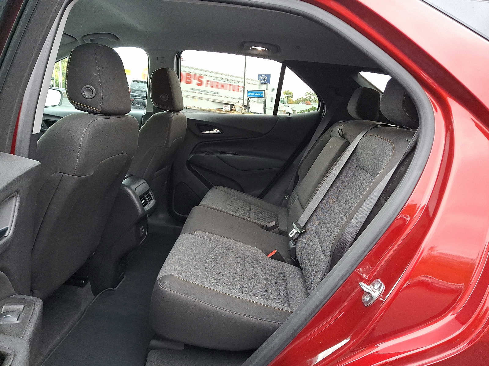 Used 2024 Chevrolet Equinox LT image 11