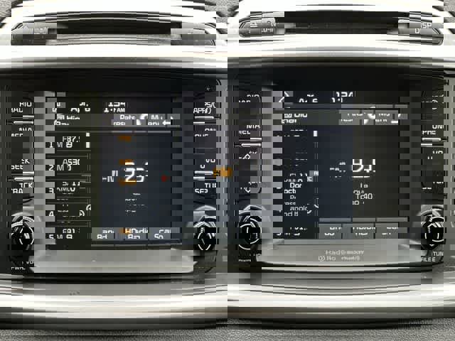 Used 2018 Kia Sorento LX image 10