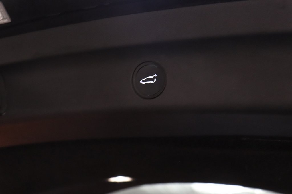 Used 2022 Tesla Model Y Performance AWD/4WD image 51