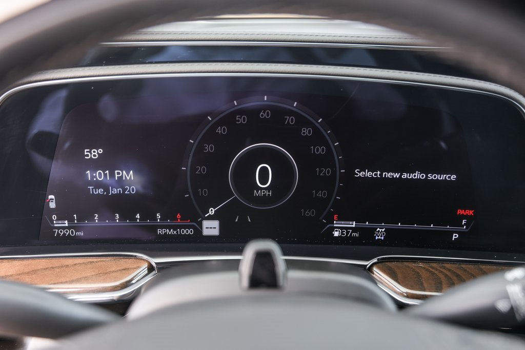 Used 2024 Cadillac Escalade Premium Luxury Platinum image 11