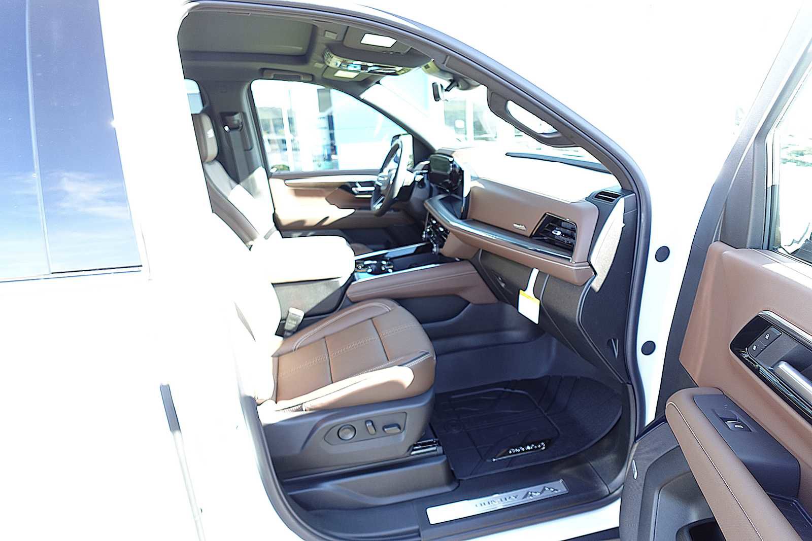 New 2026 Chevrolet Tahoe High Country image 32