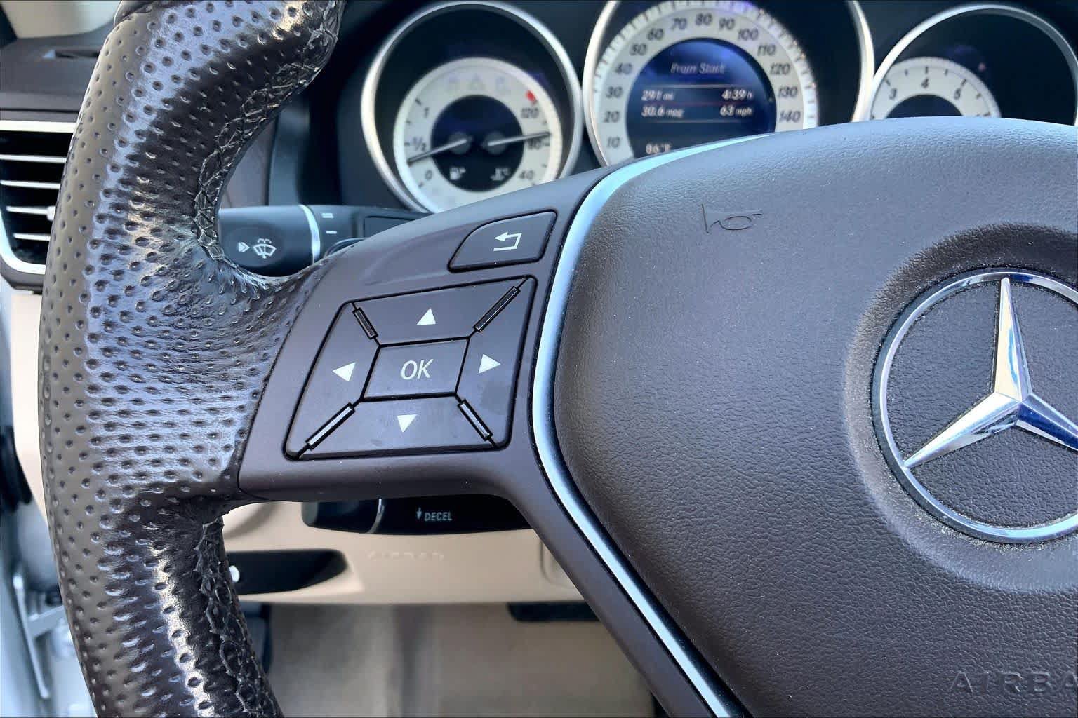 Used 2017 Mercedes-Benz E 400 Cabriolet image 23