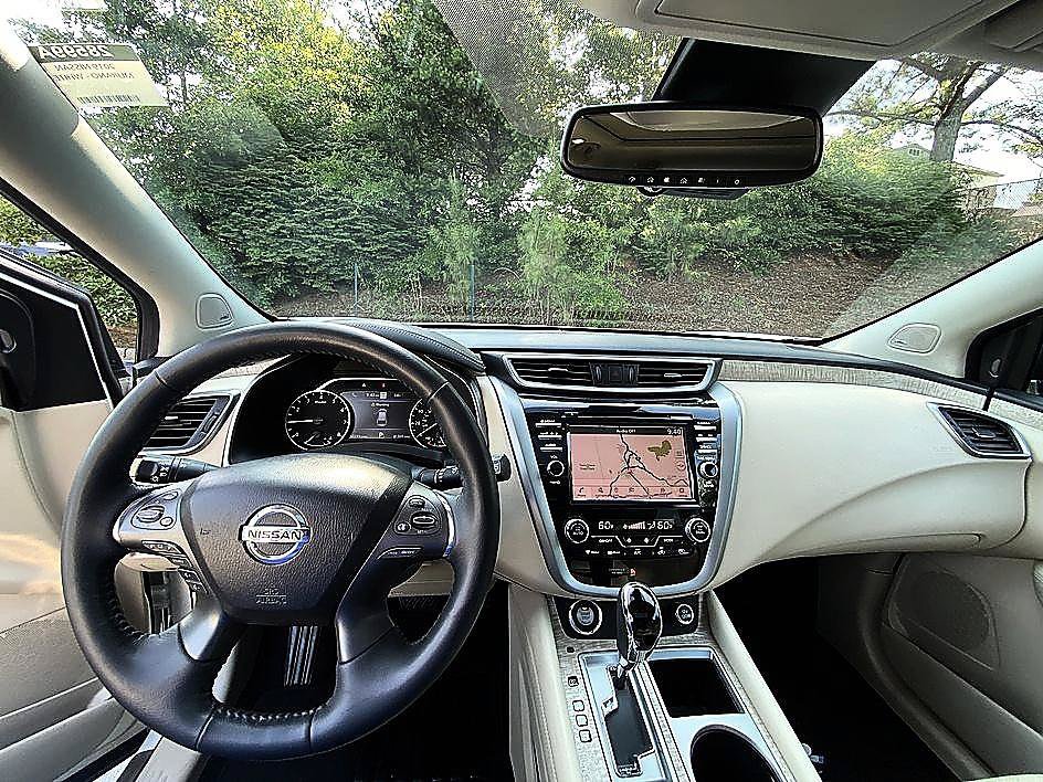 Used 2019 Nissan Murano SL w/ SL Technology Package FWD image 18