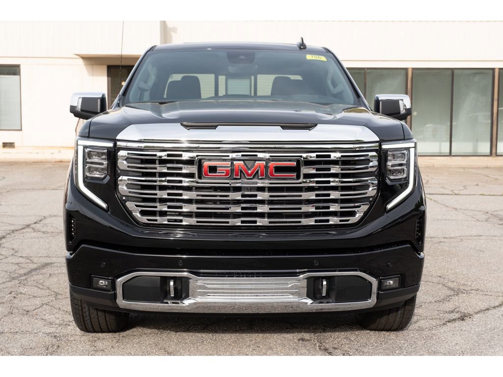 New 2026 GMC Sierra 1500 Denali w/ Denali Reserve Package AWD/4WD image 3