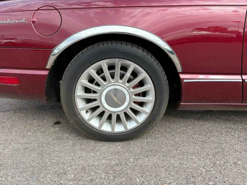 Used 2004 Ford Thunderbird RWD image 17