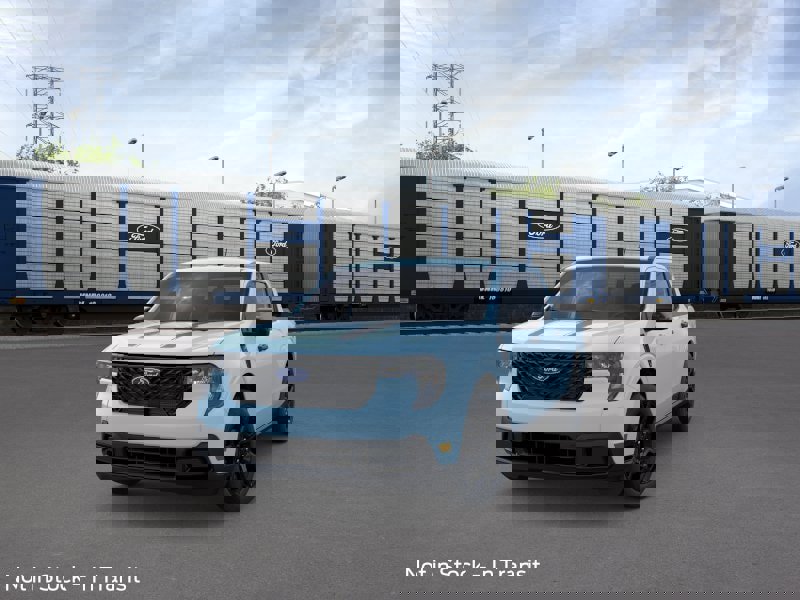 New 2026 Ford Maverick XLT image 2