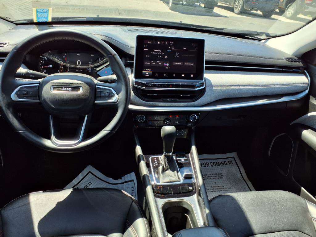 Used 2022 Jeep Compass Latitude image 10