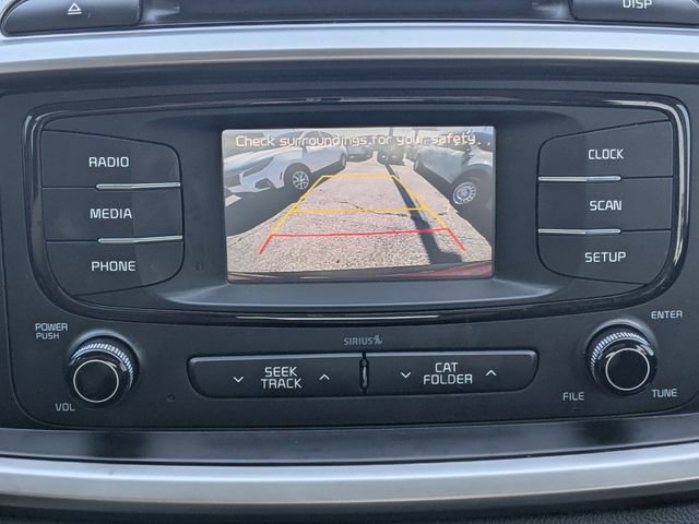 Used 2017 Kia Sorento FWD image 25