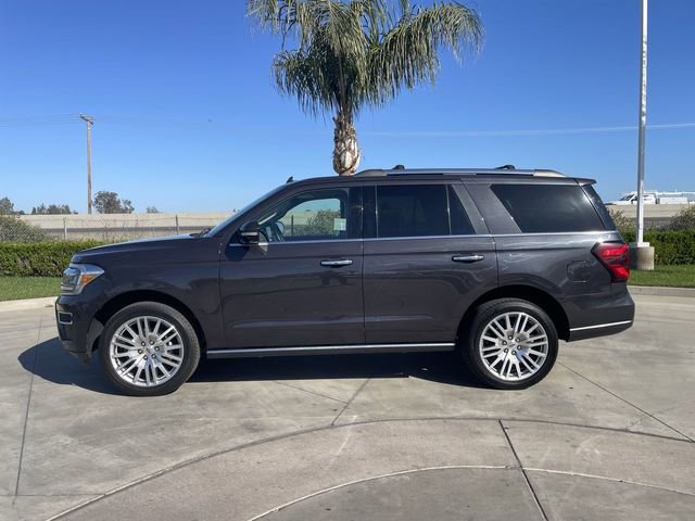 Used 2024 Ford Expedition Limited image 5