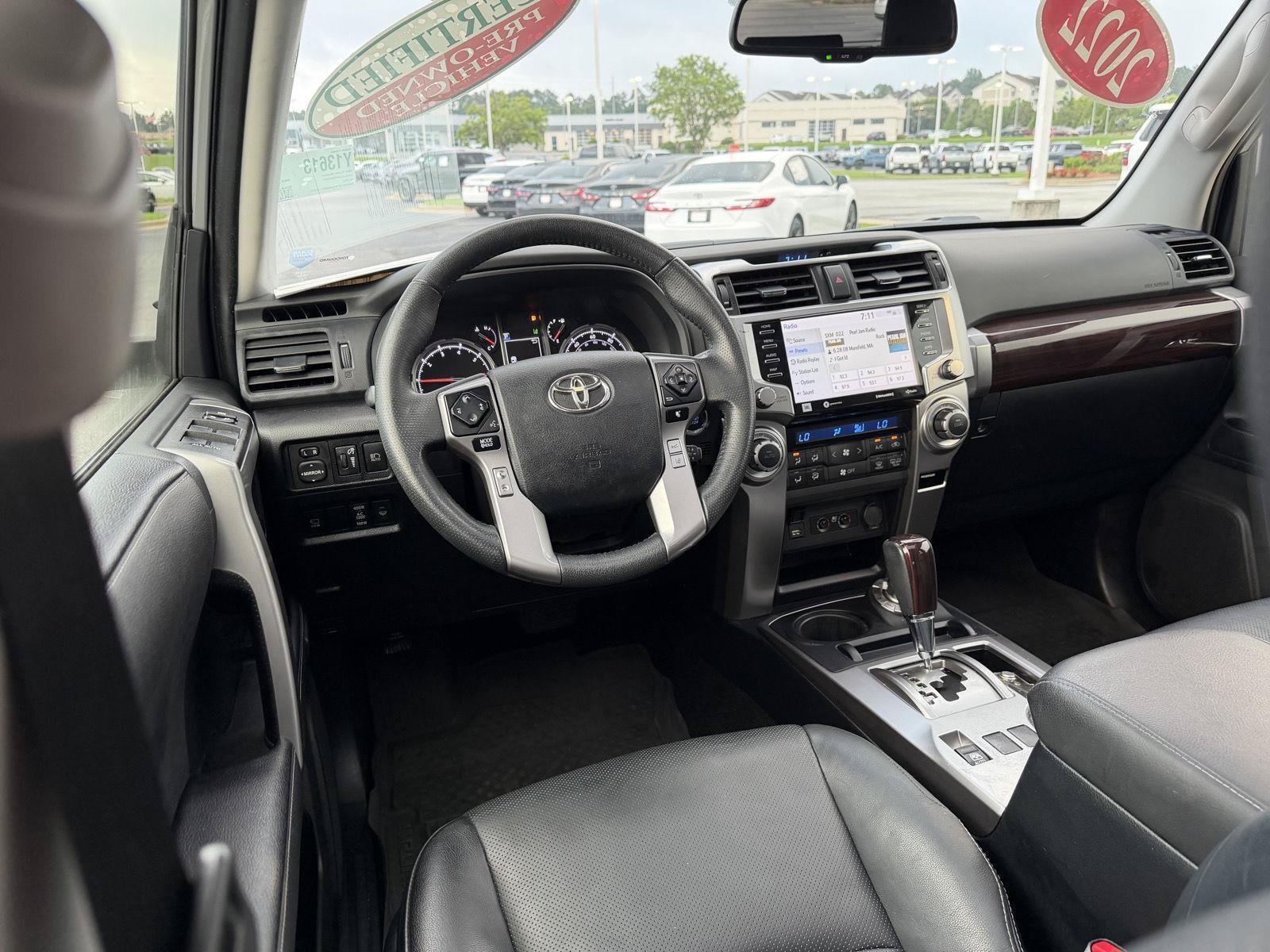 Certified 2022 Toyota 4Runner Limited AWD/4WD image 18