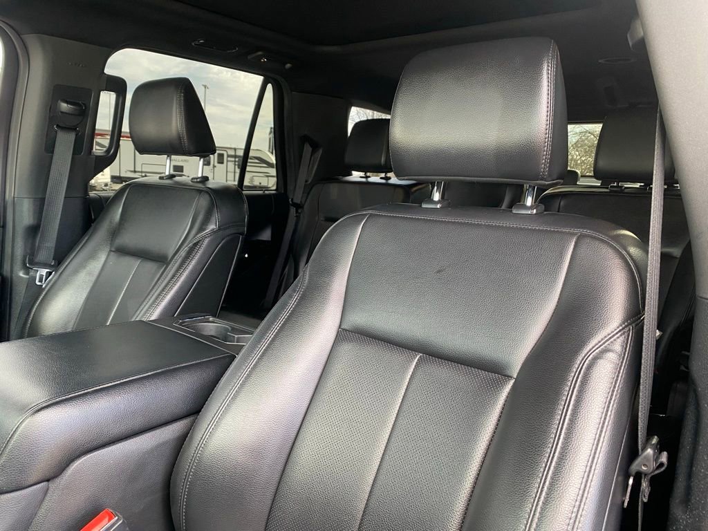 Certified 2021 Ford Expedition XLT image 11