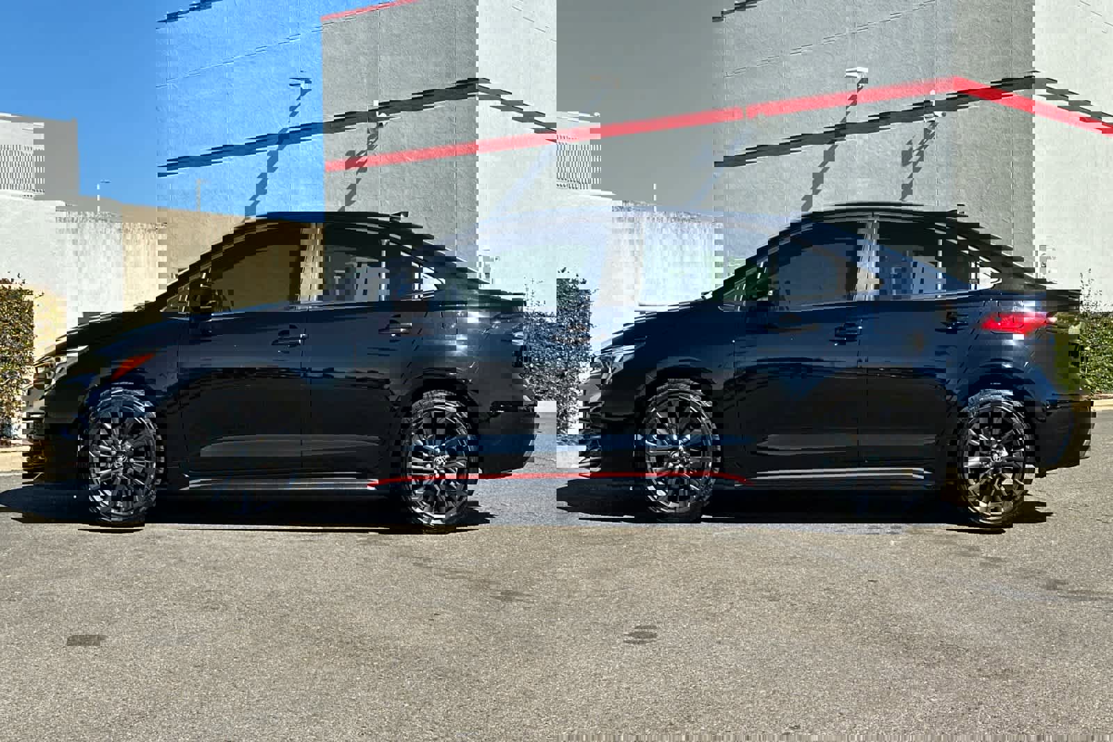 Used 2023 Toyota Corolla SE image 9