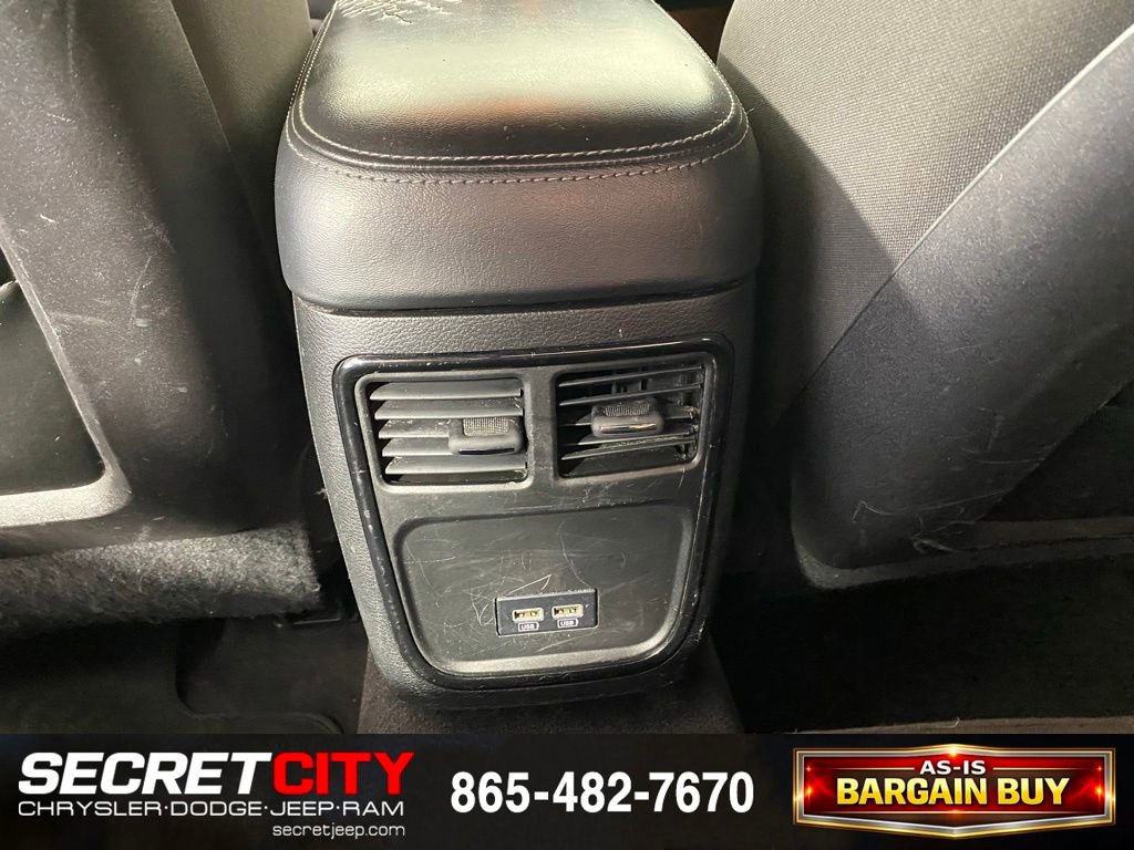 Used 2018 Dodge Charger SXT Plus w/ Blacktop Package RWD image 24