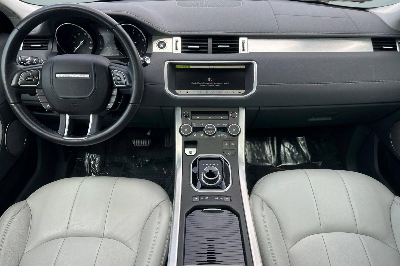 Used 2017 Land Rover Range Rover Evoque SE Premium AWD/4WD image 16