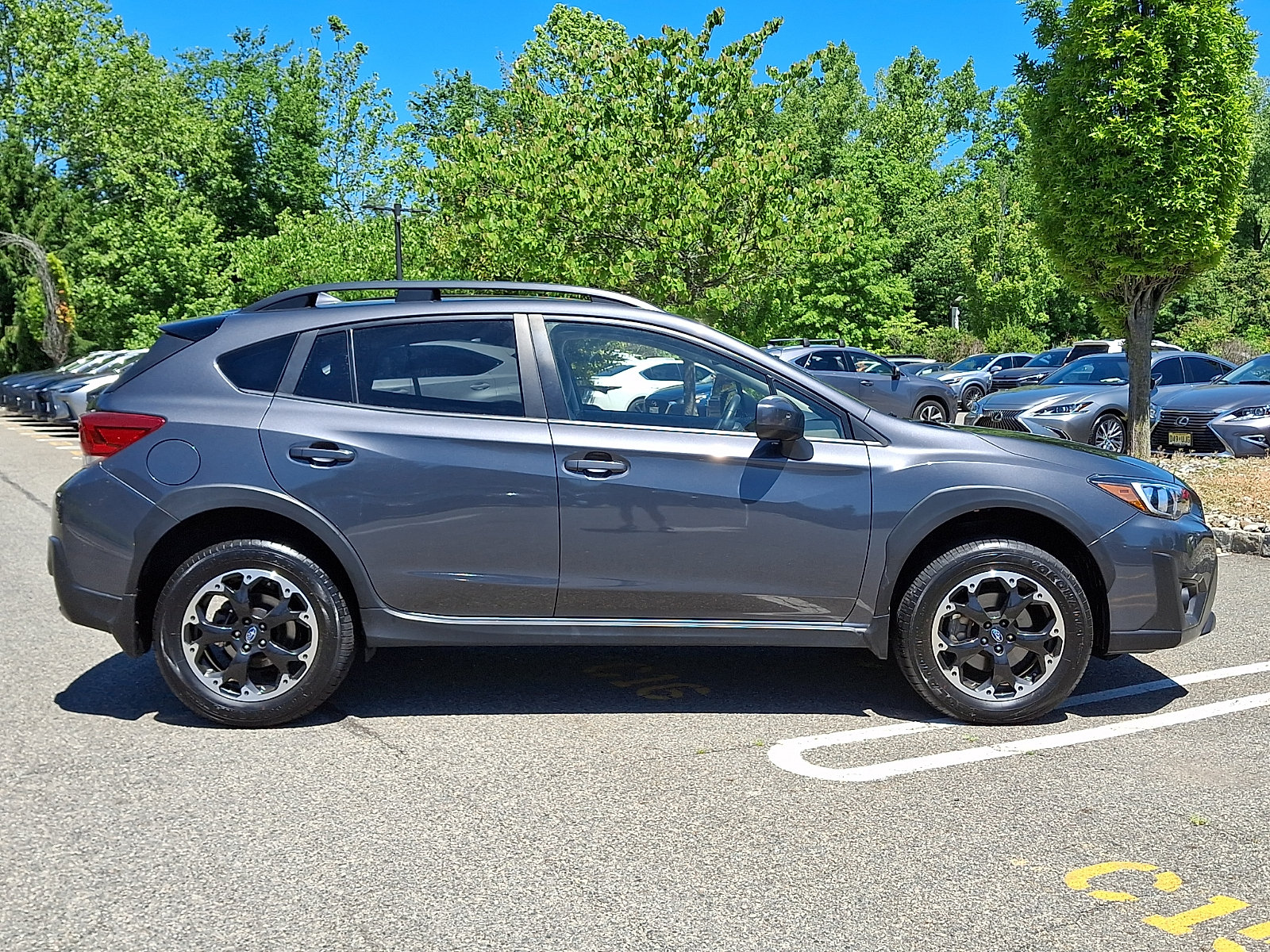 Used 2021 Subaru Crosstrek 2.0i Premium AWD/4WD image 7