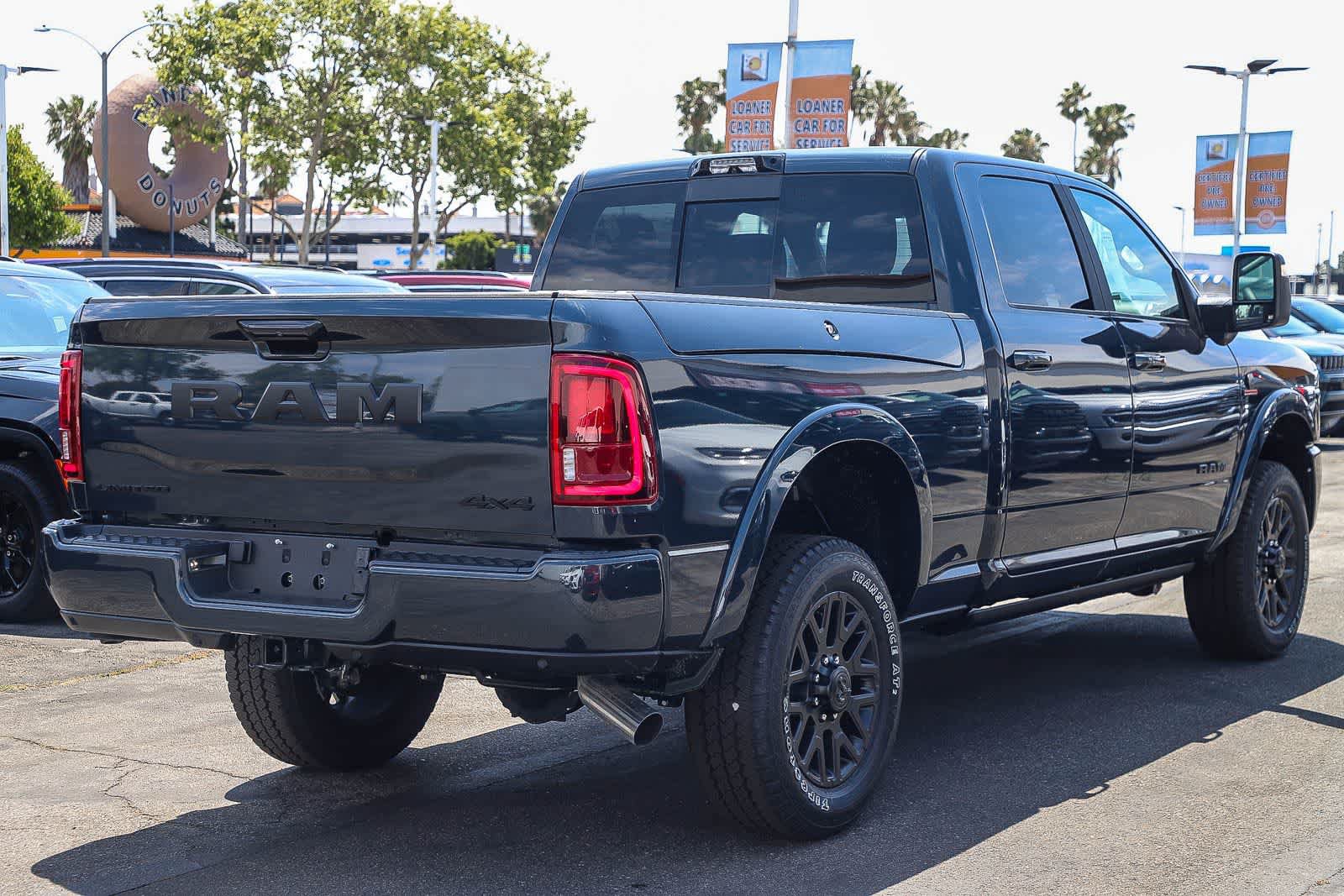New 2026 RAM 2500 Limited AWD/4WD image 4