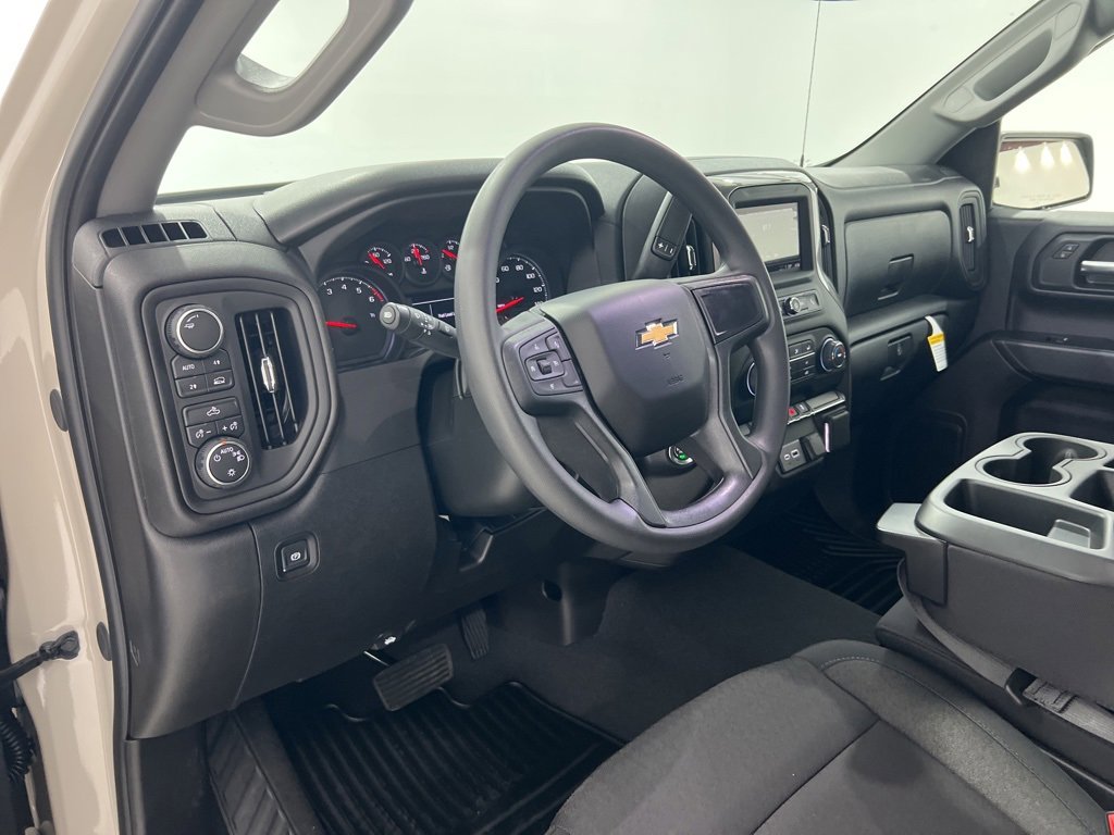New 2026 Chevrolet Silverado 1500 Custom w/ Turbomax Blackout Package image 9