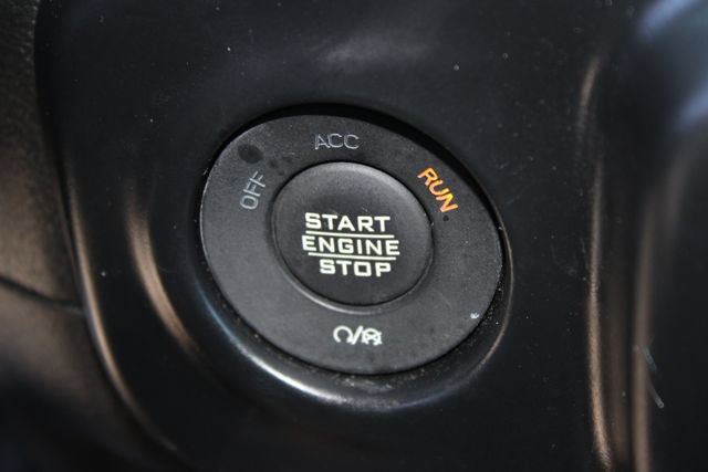 Used 2022 Jeep Gladiator Overland AWD/4WD image 27