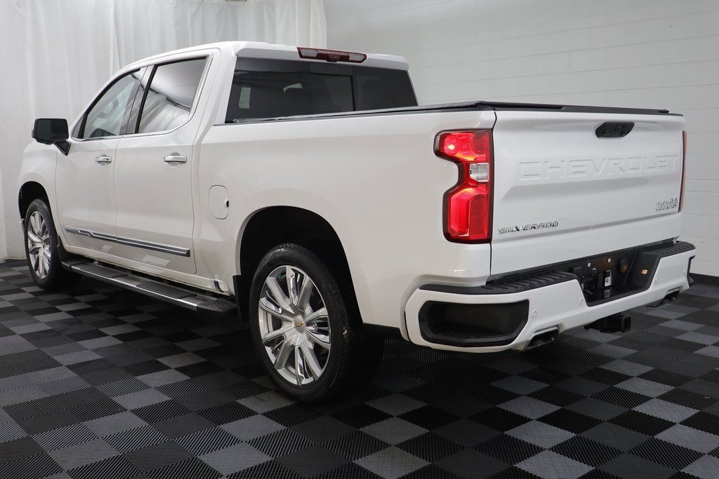 Certified 2024 Chevrolet Silverado 1500 High Country w/ High Country Premium Package image 16