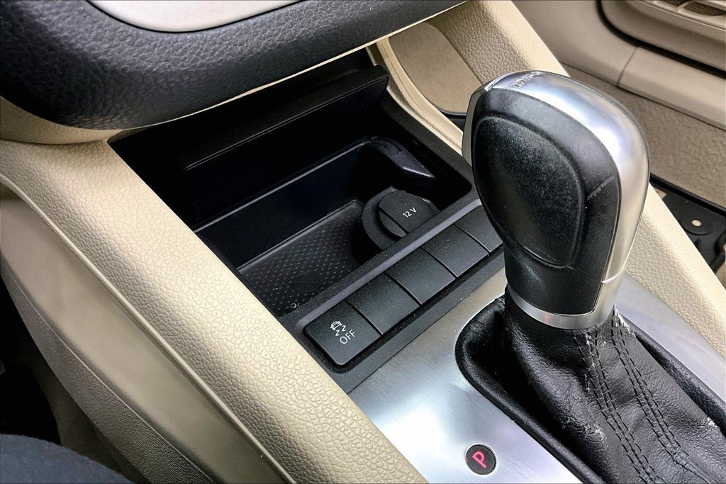 Used 2012 Volkswagen Eos Komfort FWD image 14