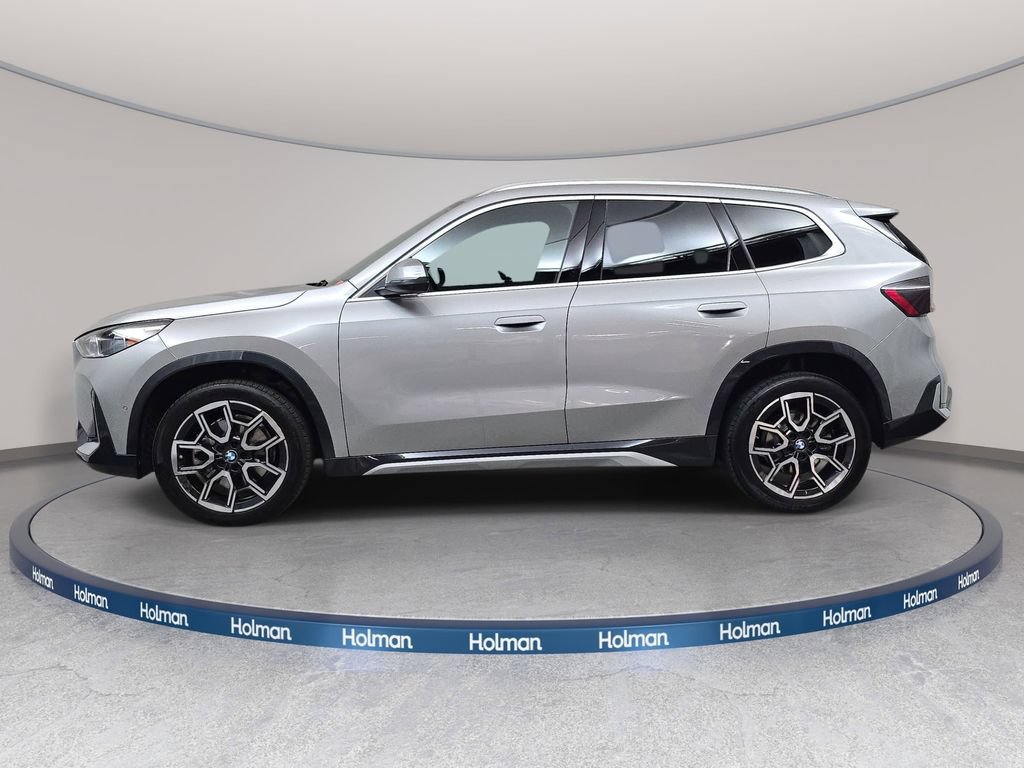 Used 2025 BMW X1 xDrive28i w/ Premium Package AWD/4WD image 9
